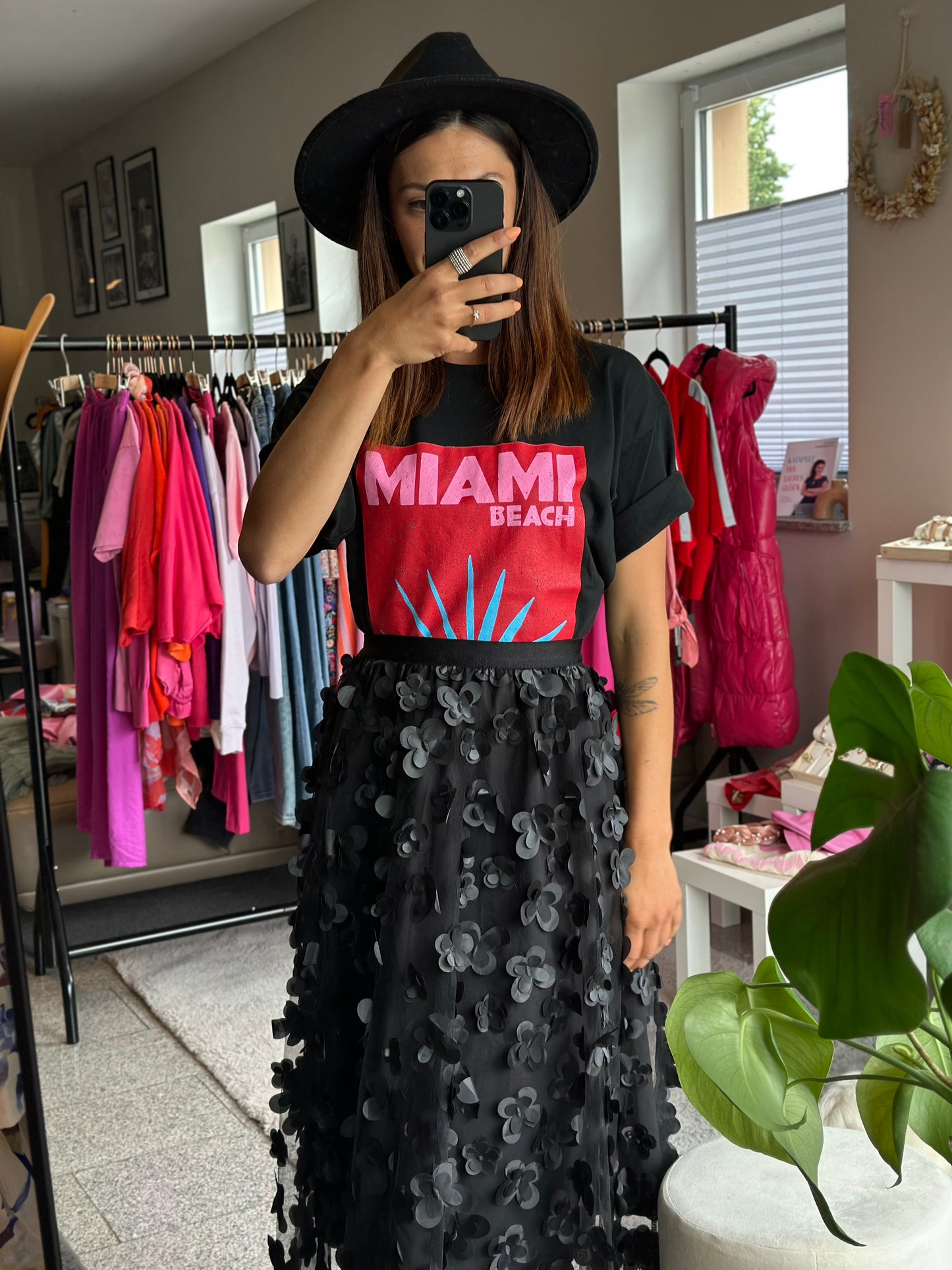 T-Shirt Miami Beach black